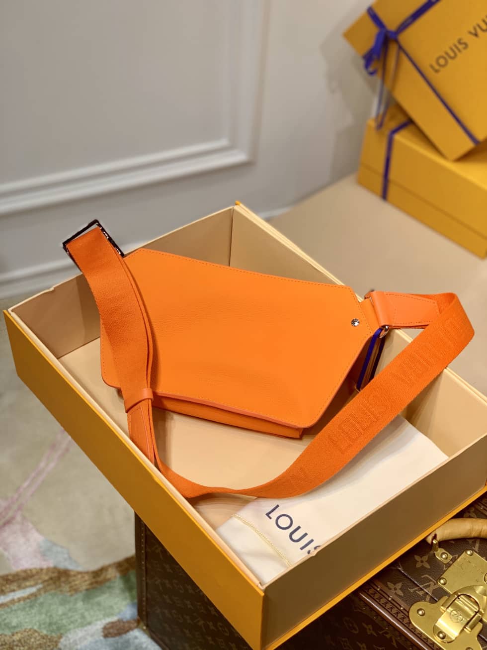 Louis Vuitton New Sling Aerogram M59625 Replica Shoulder Bag