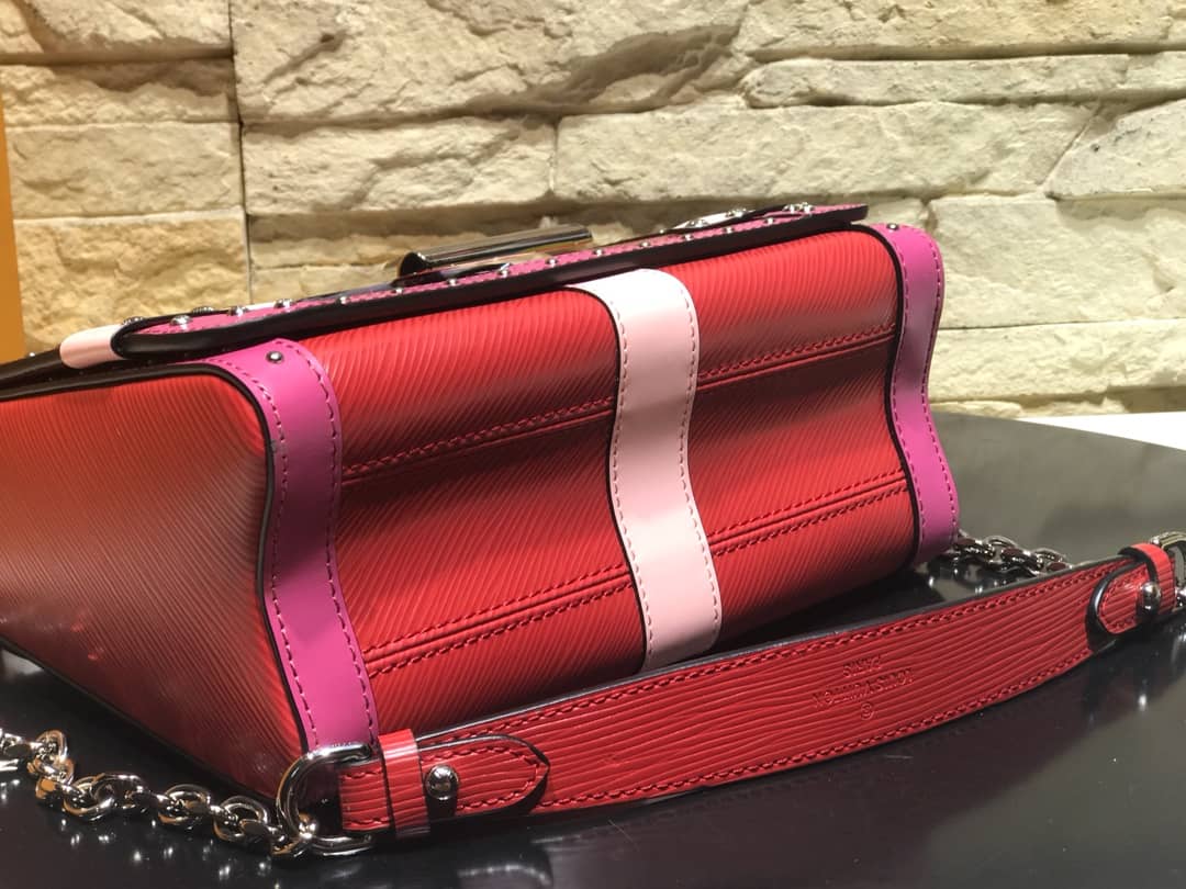 Louis Vuitton Twist MM Bag Red M50296 Replica