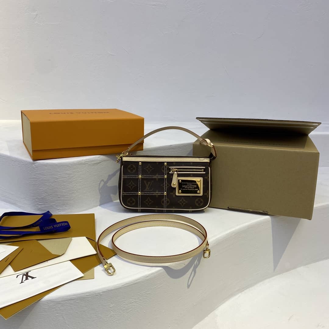 Louis Vuitton Pochette Dupe Monogram Riveting Accessories M51980 Brown