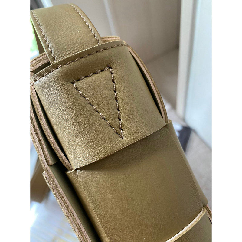 Bottega Veneta Bag Dupe 2108SF0222