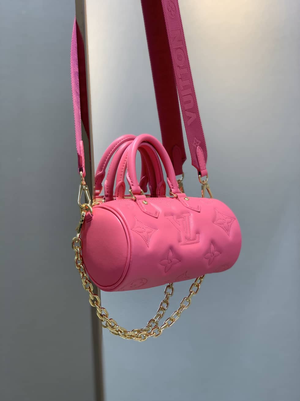 Louis Vuitton Papillon BB Dragon Fruit Pink M59826 Replica Shoulder Bag