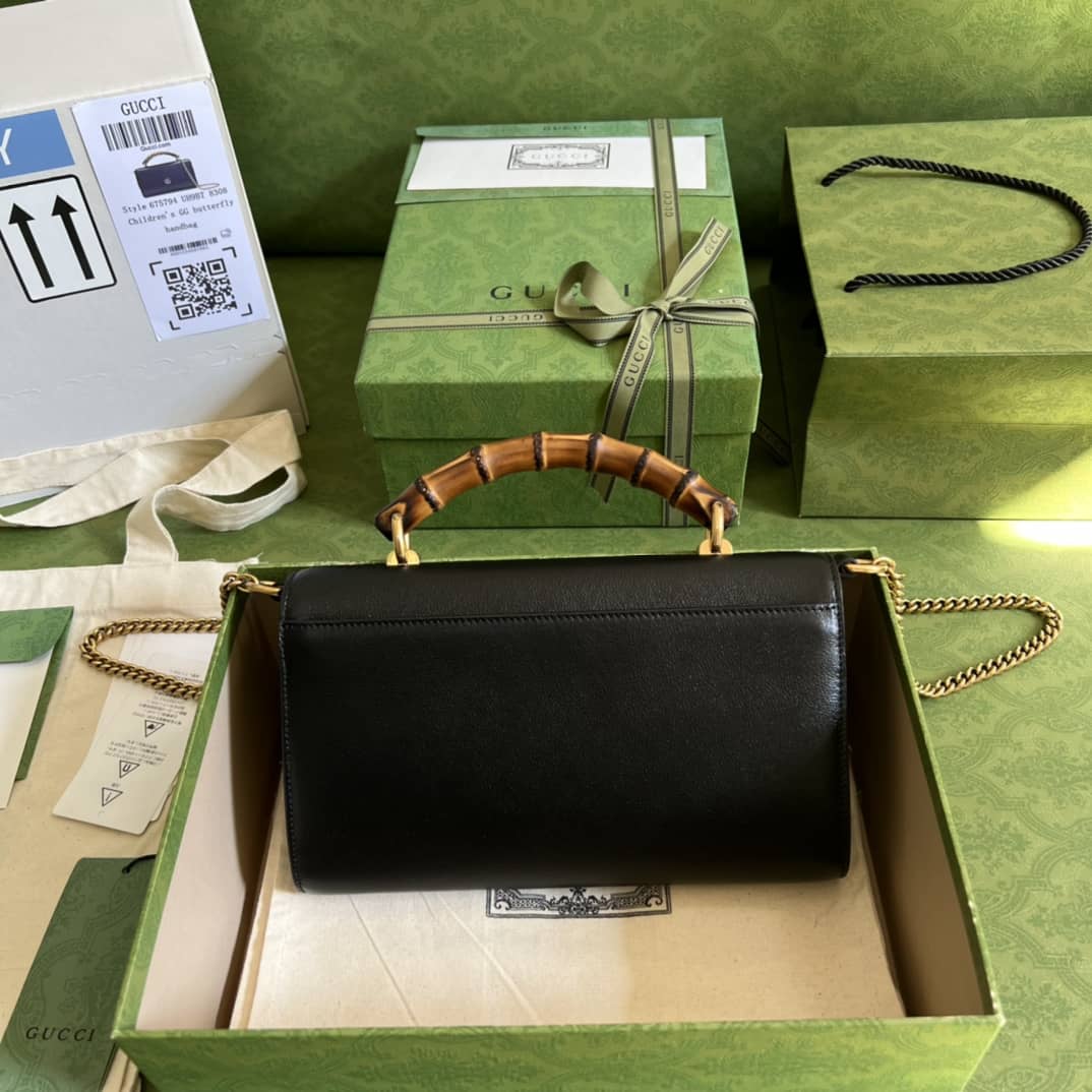 Gucci GG Large Top Handle Bag With Bamboo 675795 Replica