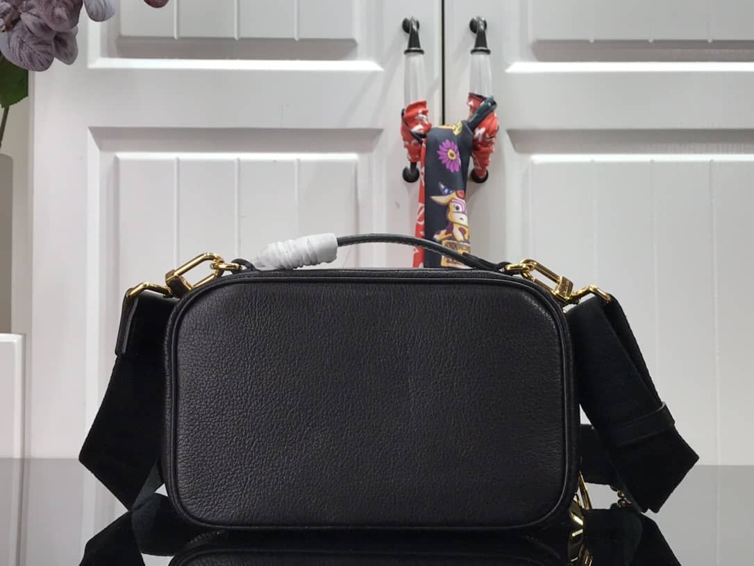 Louis Vuitton Utility Black Replica Crossbody Bag M80450