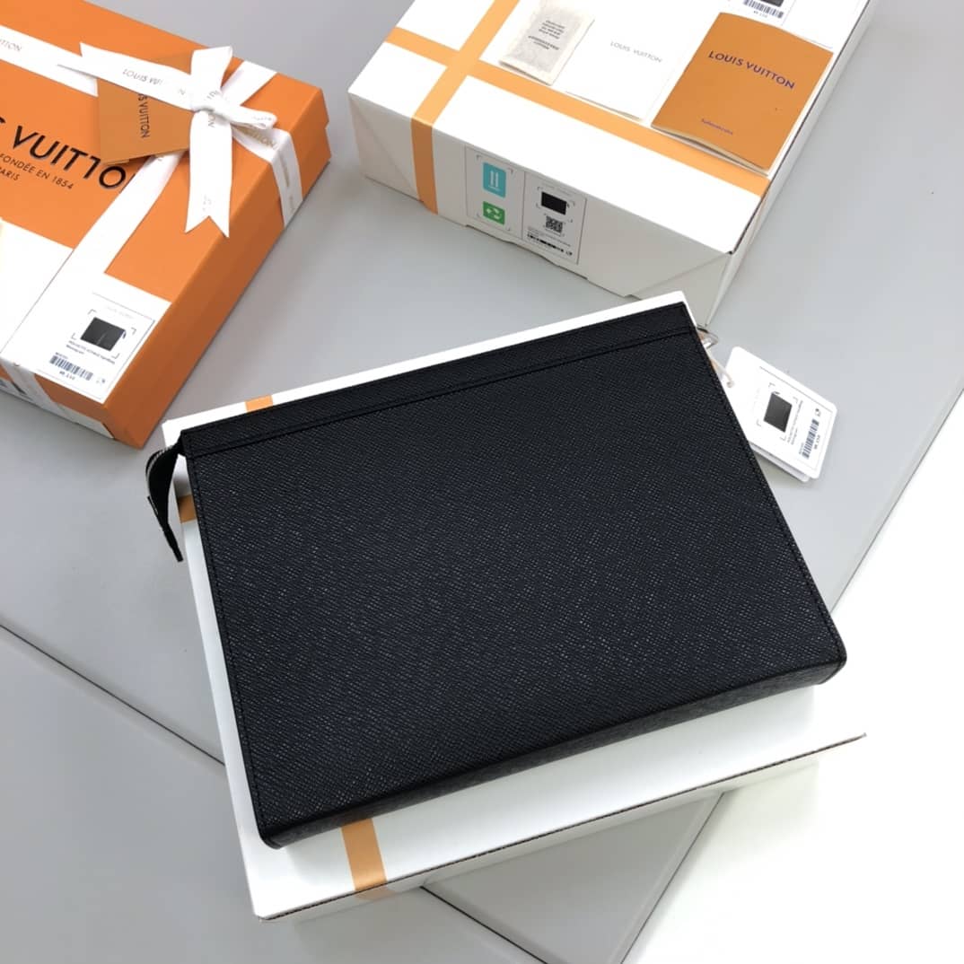 Louis Vuitton Pochette Voyage MM Replica Clutch Black M30395