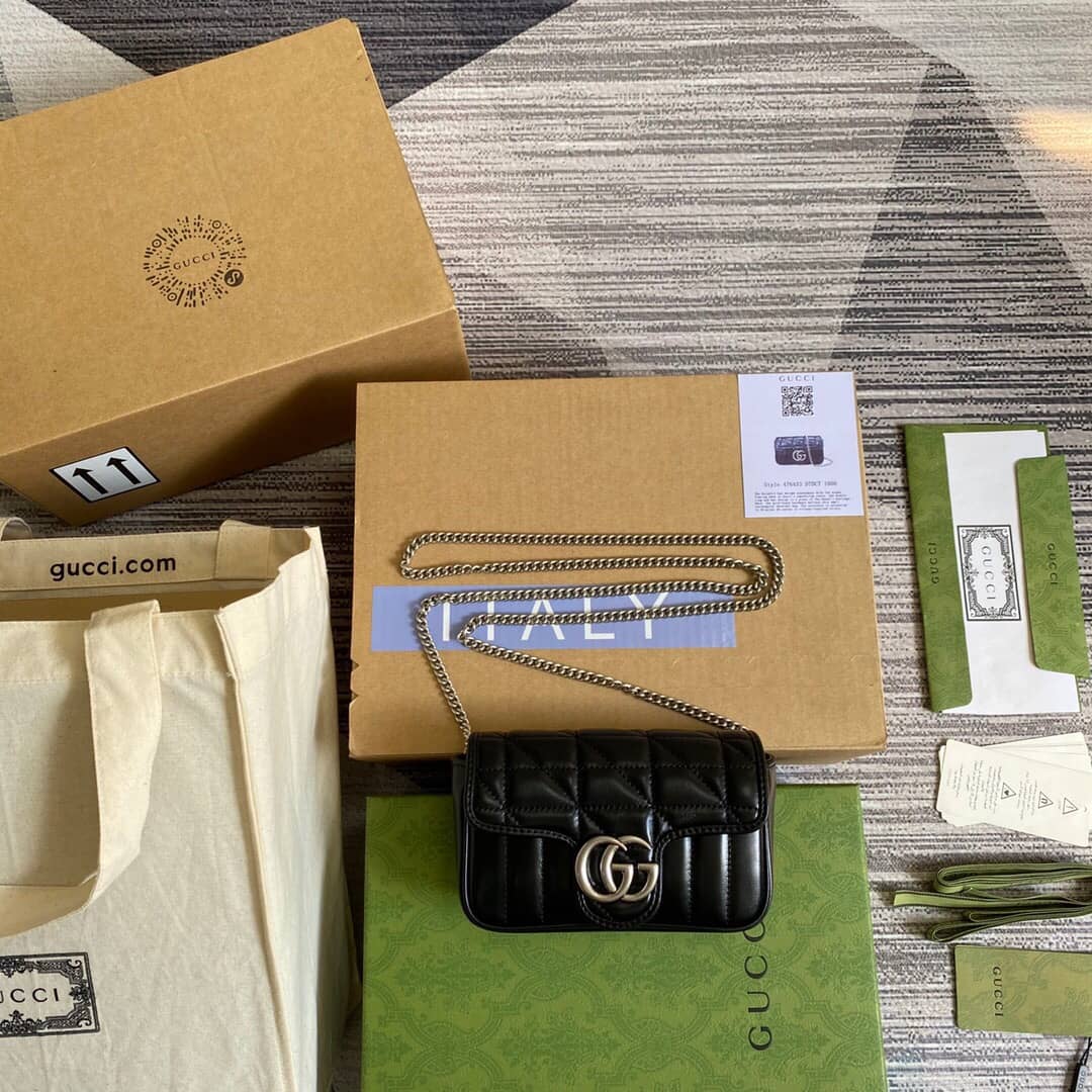 Gucci GG Marmont Matelasse Leather Mini Shoulder Bag Replica Black 476433