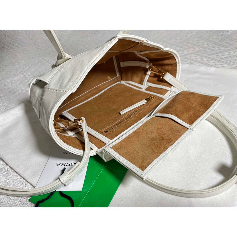 Bottega Veneta Bag Dupe 2108SF0257