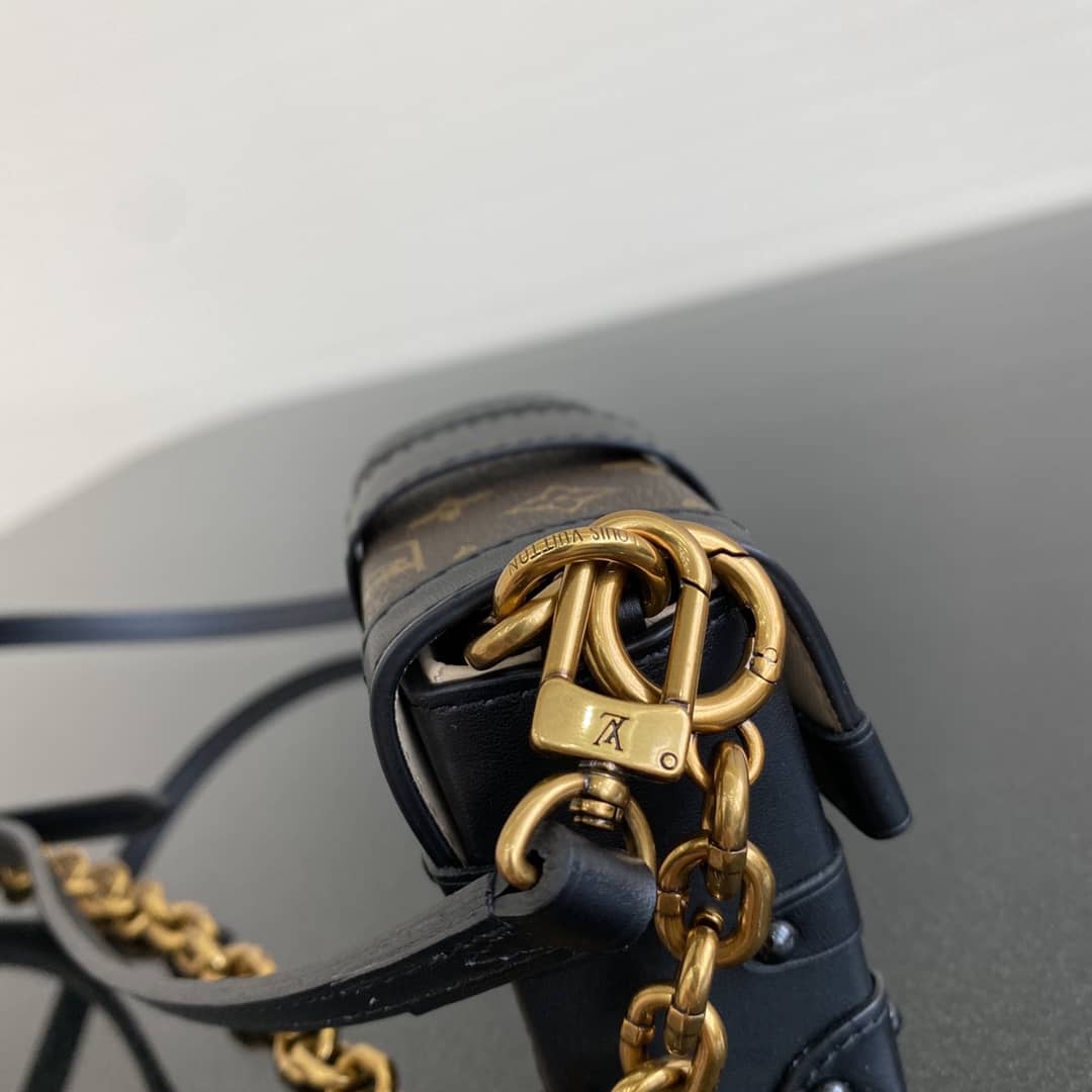 Louis Vuitton Mini Trunk Monogram Canvas Key Chain Replica Bag 44188M