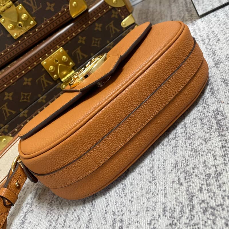 Louis Vuitton Pont 9 Soft MM Grained Calfskin Leather Replica Bag Orange M58968