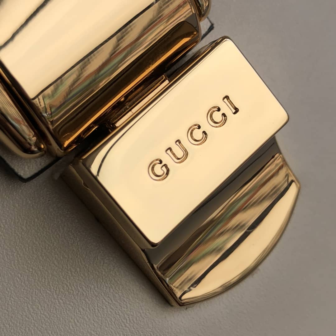 Gucci Sylvie Leather Mini Shoulder Bag Replica White 470270