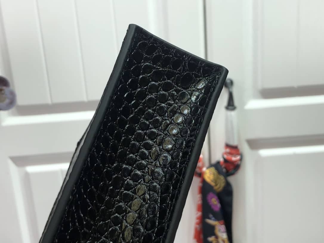 Louis Vuitton Petit Sac Plat Flat Shoulder Bag Replica Black M80169