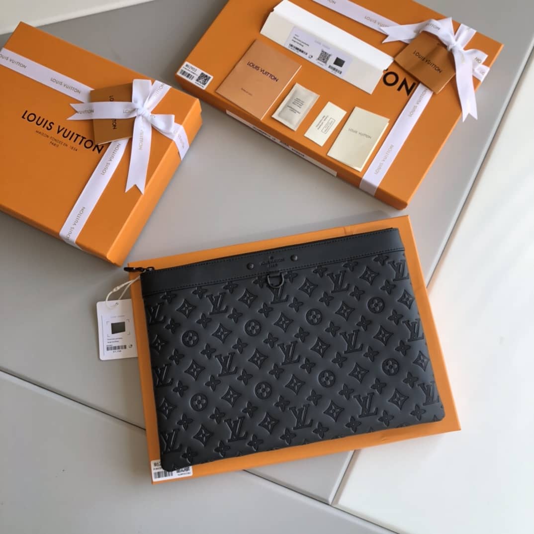 Louis Vuitton Monogram Shadow Pochette Discovery Replica Clutch M62903