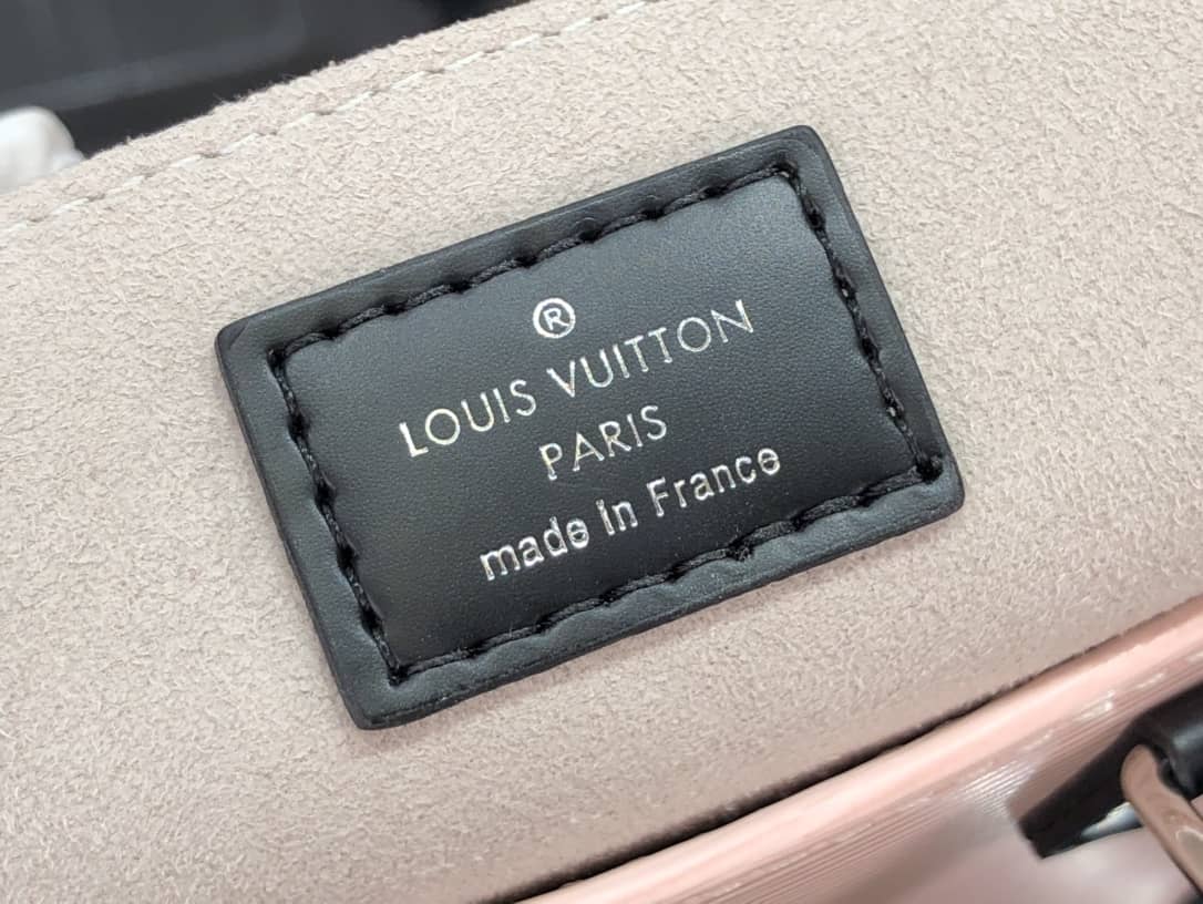 Louis Vuitton Petit Sac Plat Flat Shoulder Bag Replica Pink M80169