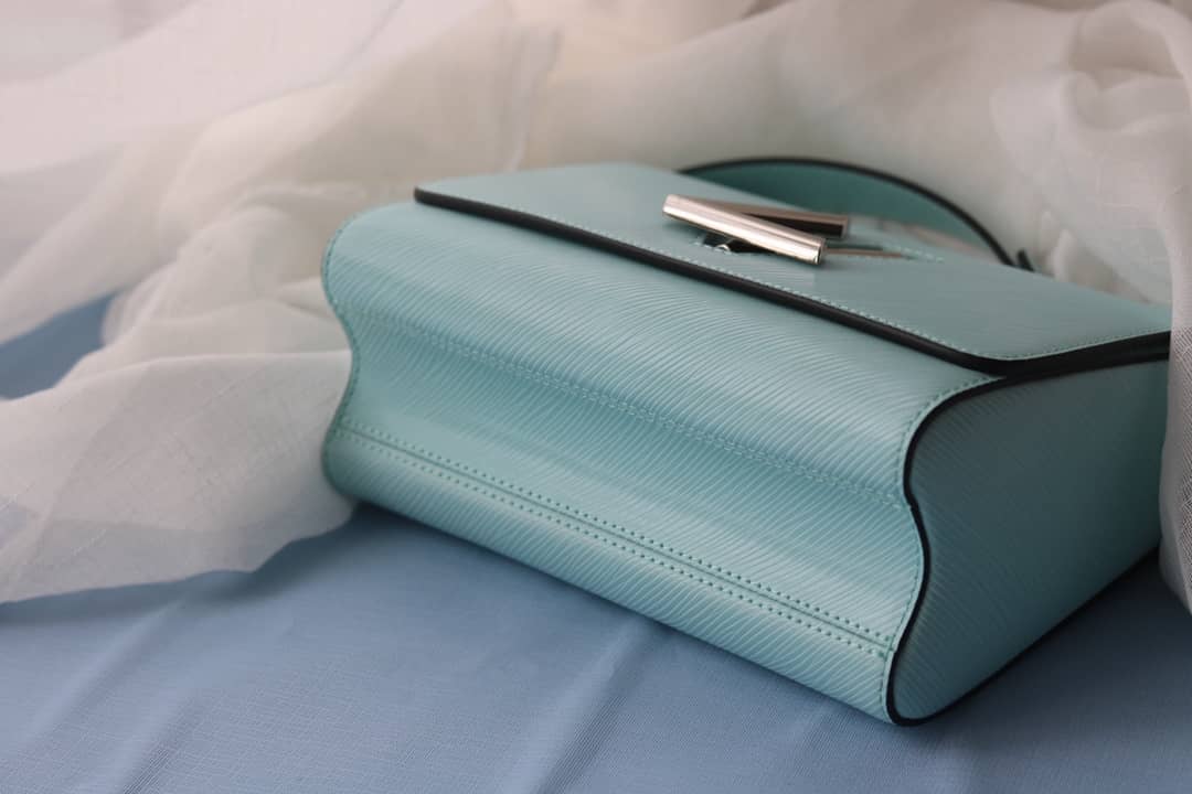 Louis Vuitton Twist Bag Blue Replica M50281