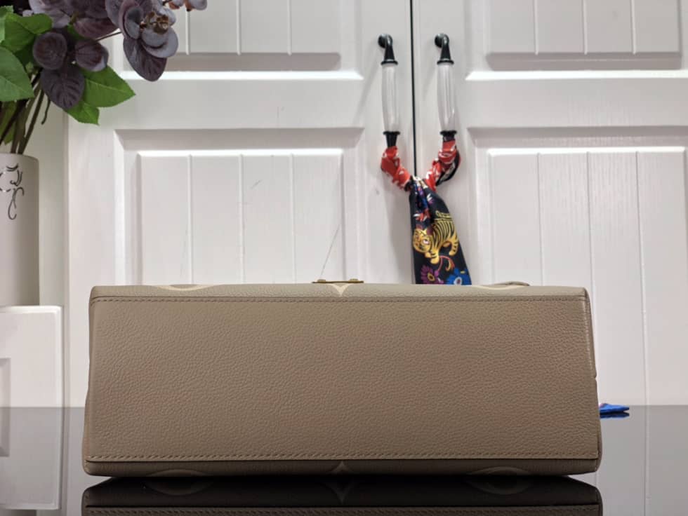 Louis Vuitton Madeleine MM M46041 Replica Shoulder Bag