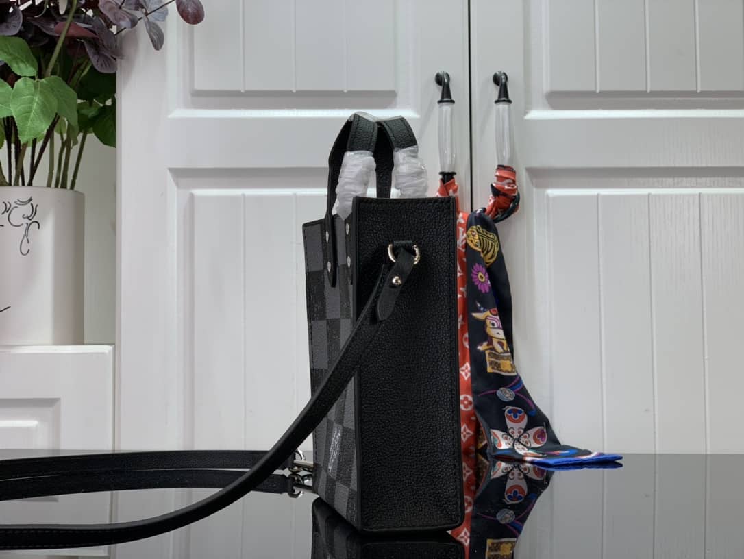 Louis Vuitton Damier Checkerboard Pattern Sac Plat XS Bag Replica N60495