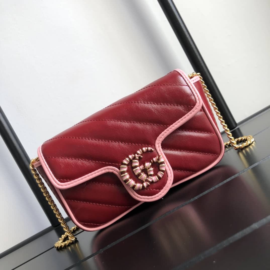 Gucci GG Marmont Mini Matelasse Leather Shoulder Bag Replica Red 574969