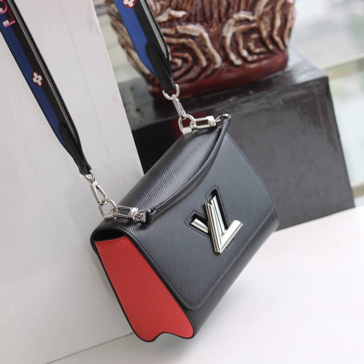 Louis Vuitton Textured Epi Leather Twist Series Bag Black