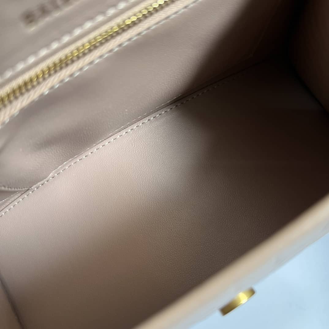 Gucci Balenciaga Hourglass S Tote Bag 5935461 Replica