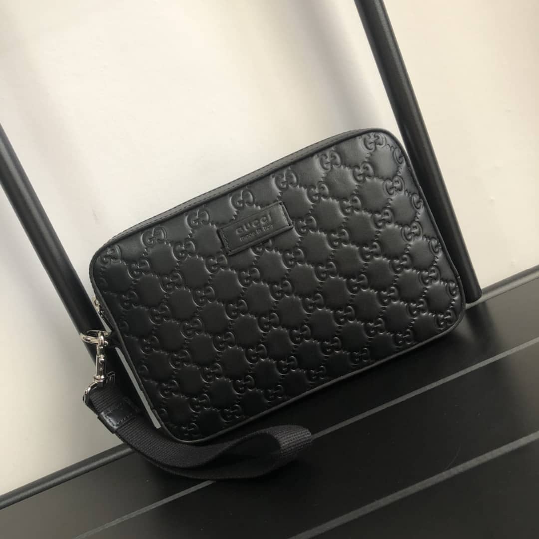 Gucci GG Supreme Wash Bag Replica Black 495562