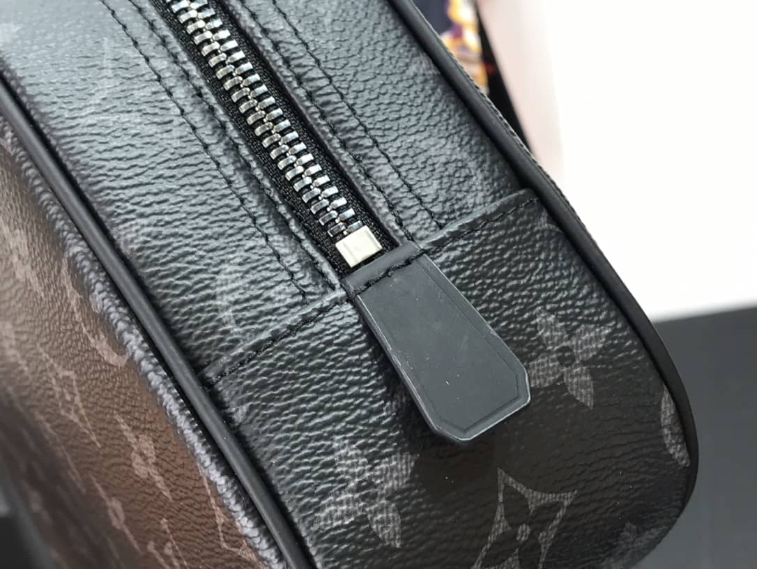 Louis Vuitton Monogram Eclipse Toiletry Pouch M43383