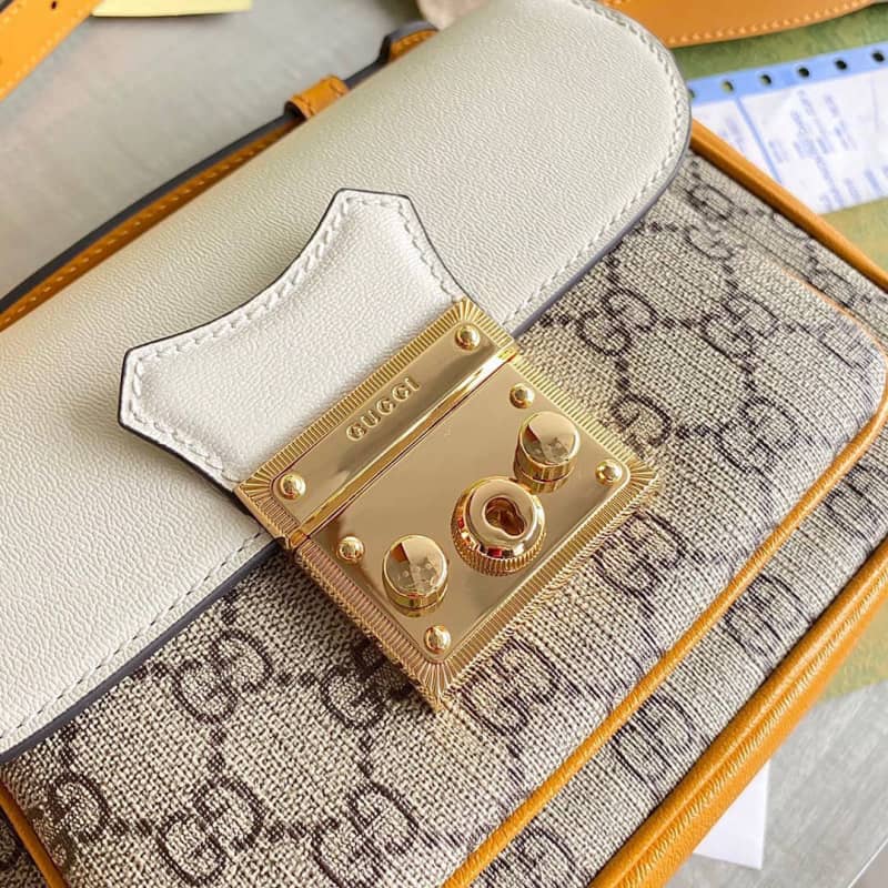 Gucci Padlock Mini GG Supreme Shoulder Bag Replica White 658487