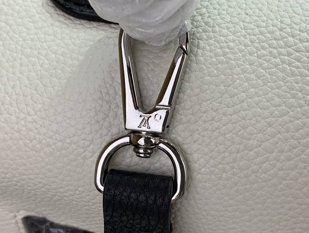 Louis Vuitton Lock Me Ever 2Way Bag Replica M52787