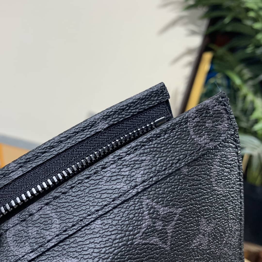 Louis Vuitton Voyage MM Monogram Replica Pochette Black Gray M63039