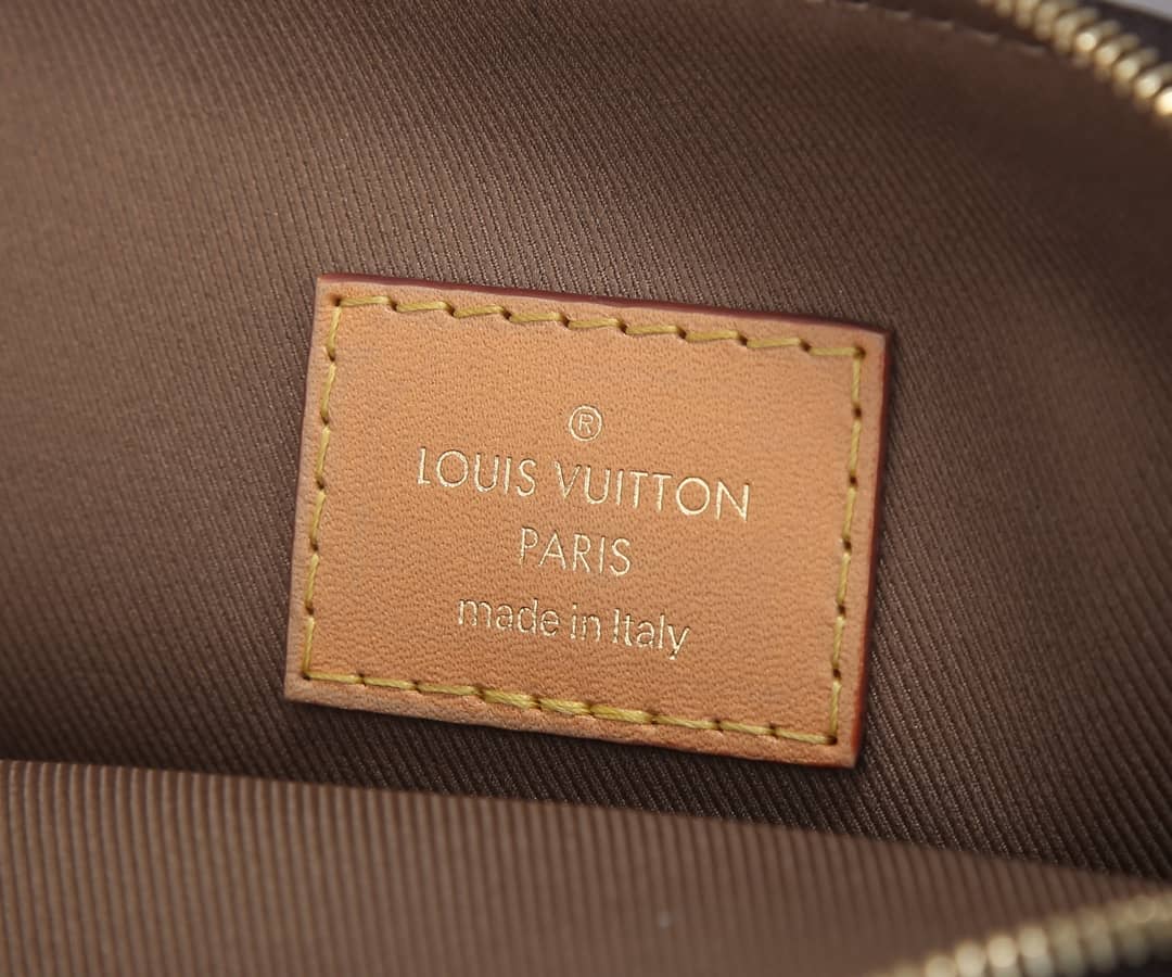 Louis Vuitton Utility Phone Sleeve Chain Shoulder Bag Replica M80746