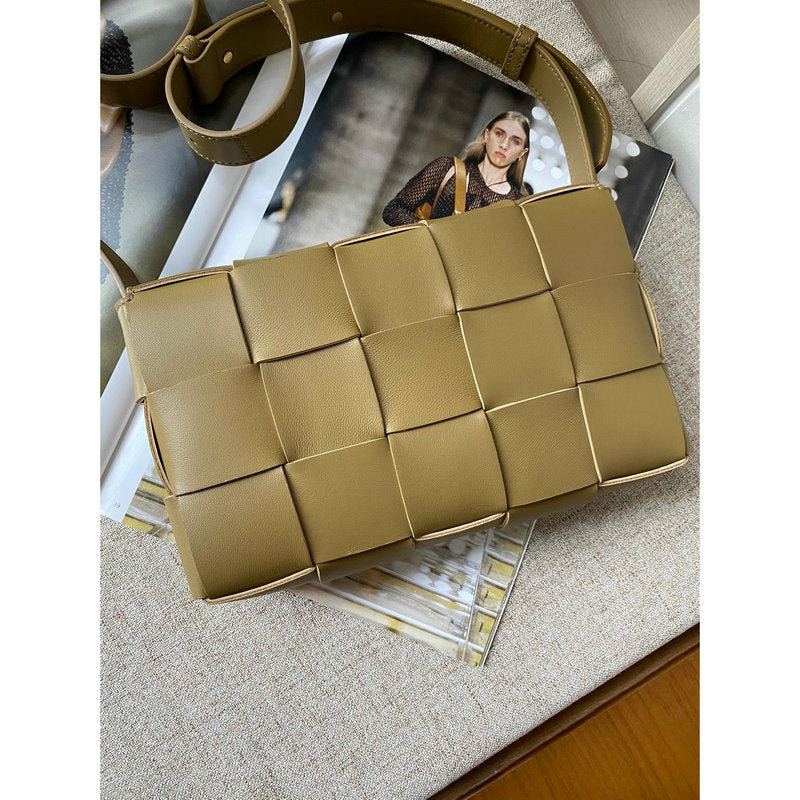 Bottega Veneta Bag Dupe 2108SF0222