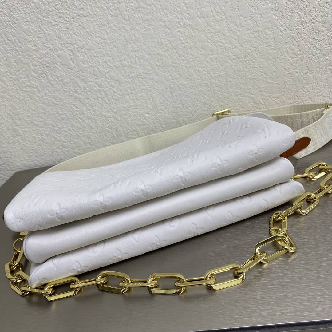 Louis Vuitton 7 Star Chain Clutch Bag White