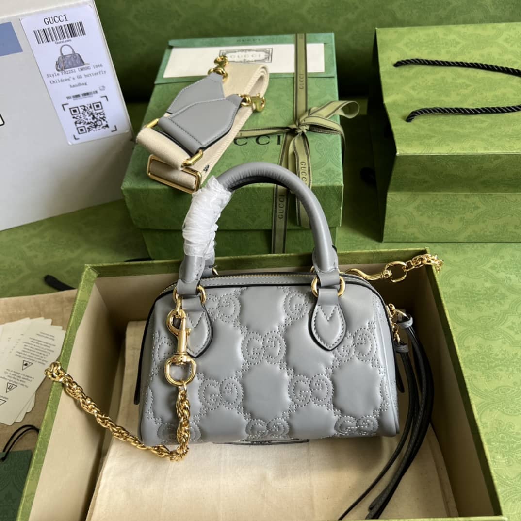 Gucci GG Matelassé Leather Top Handle Shoulder Bag 702251 Replica