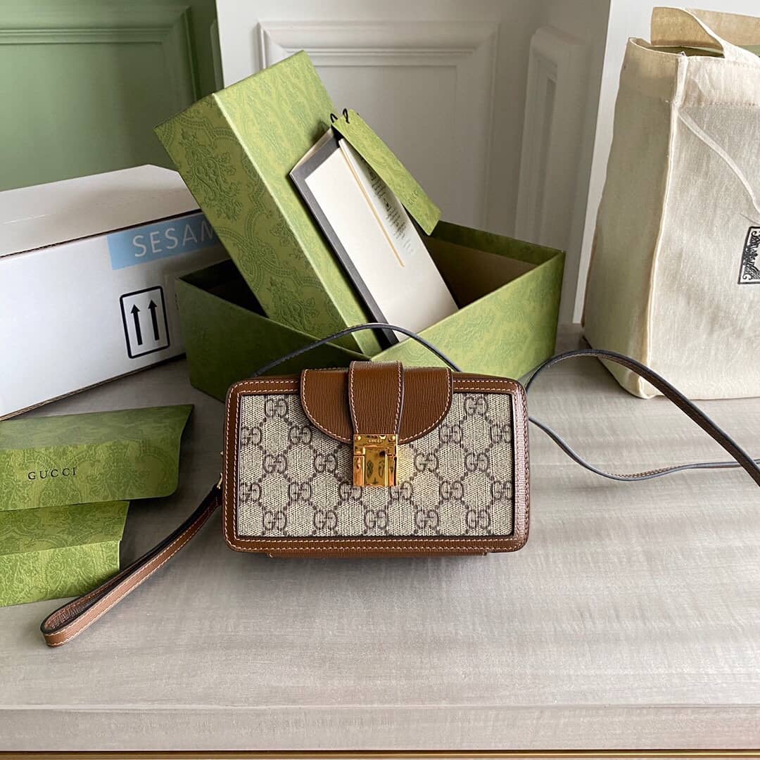 Gucci GG Clasp Closure Mini Camera Bag Replica 614368