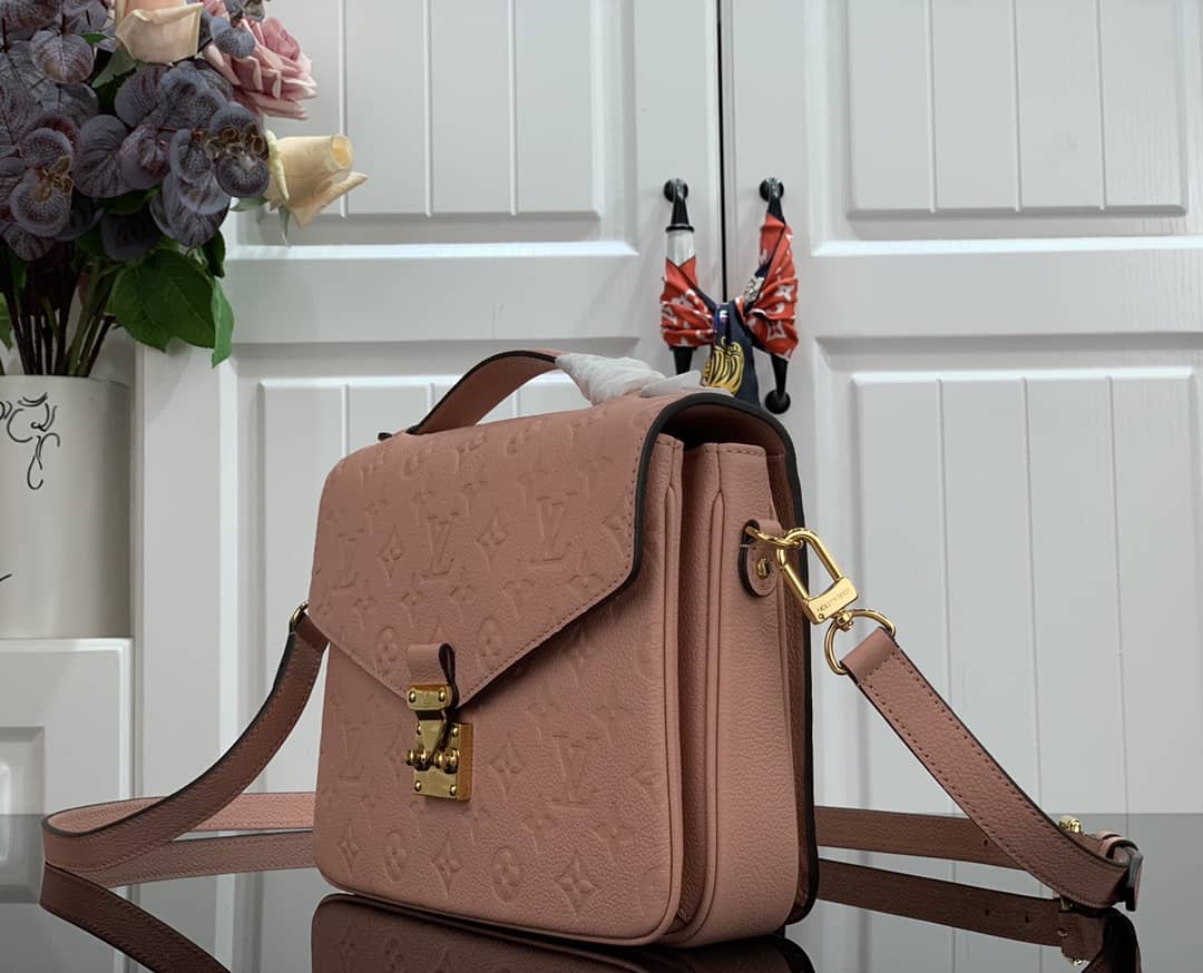Best Replica Louis Vuitton Pochette Metis Marine Leather Pink M44071 Replica Shoulder Bag(ColaReps)