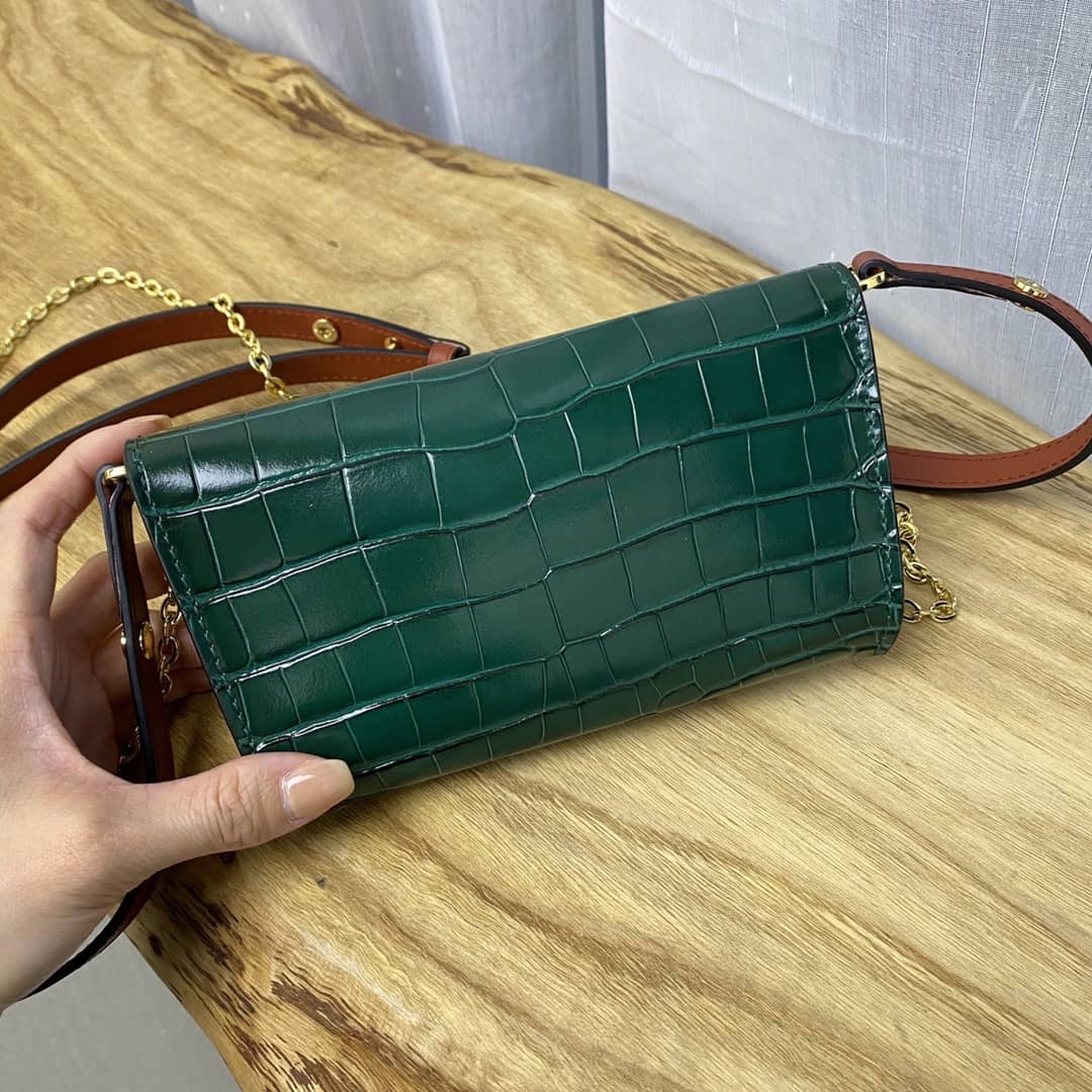Louis Vuitton Knockoff Chain Clutch Bag Green