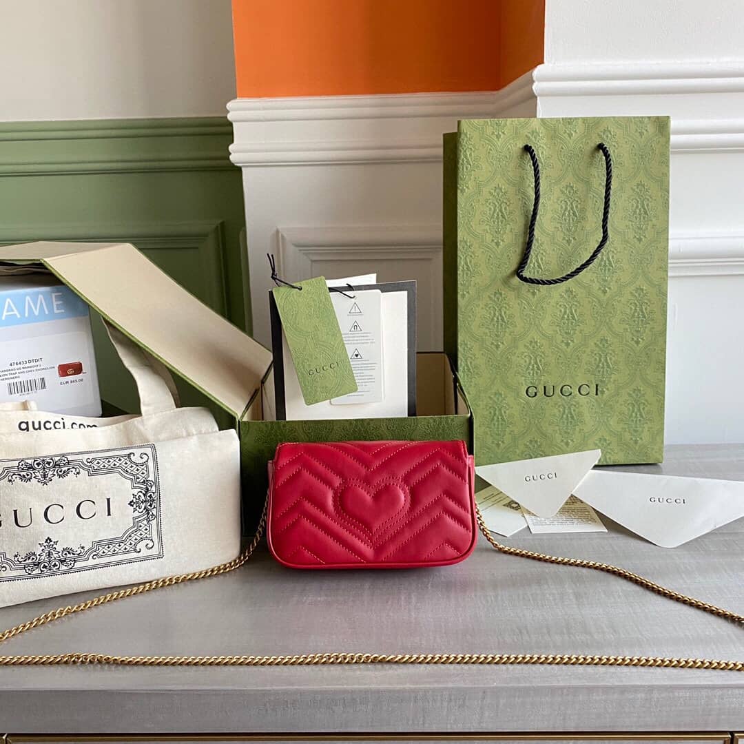 Gucci GG Marmont Matelasse Leather Mini Shoulder Bag Replica Red 476433