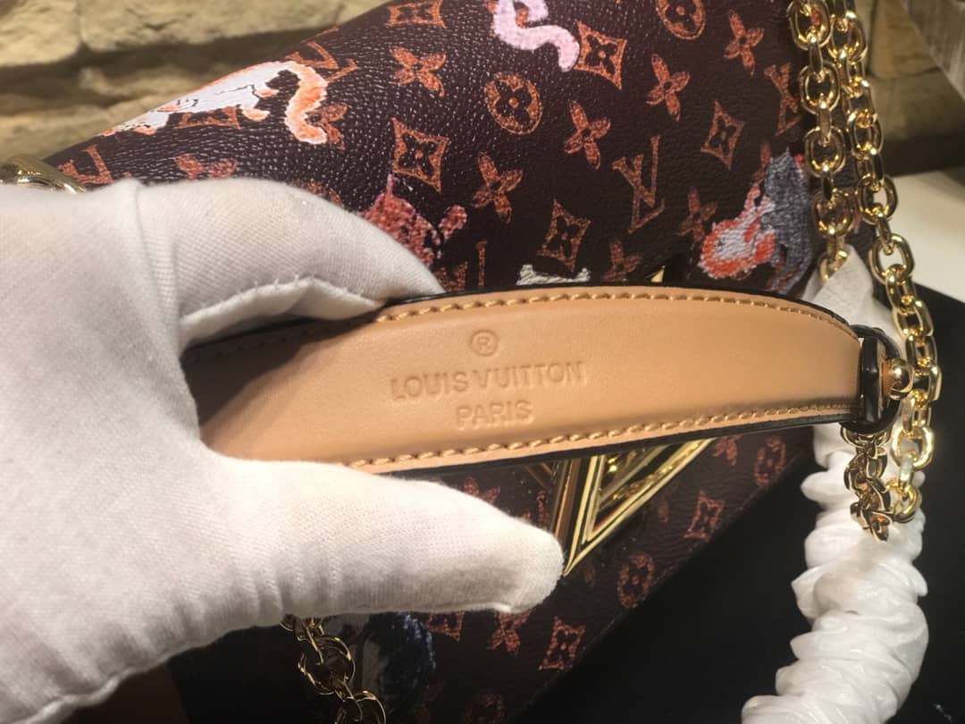 Louis Vuitton Twist Epi Handbag Replica