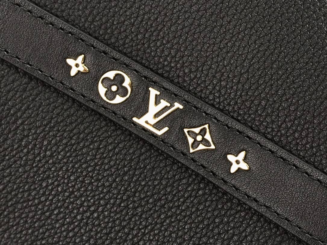 Louis Vuitton Cruiser PM Calfskin Leather Replica Bag Black M57934