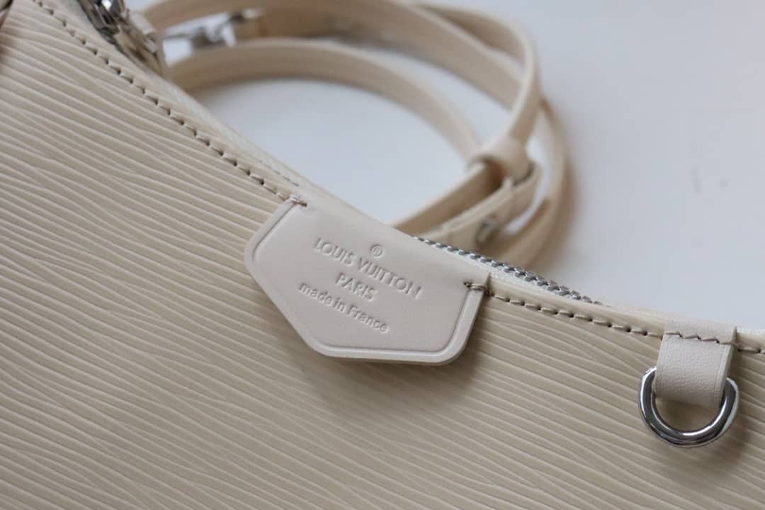 Louis Vuitton Easy pouch 2way Epi Replica Crossboy Bag White M80483