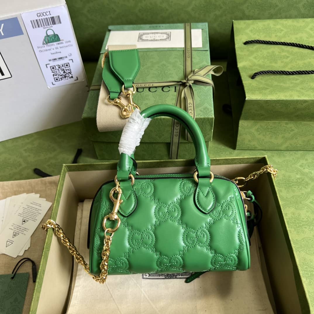 Gucci GG Matelassé Leather Top Handle Shoulder Bag 702251 Replica