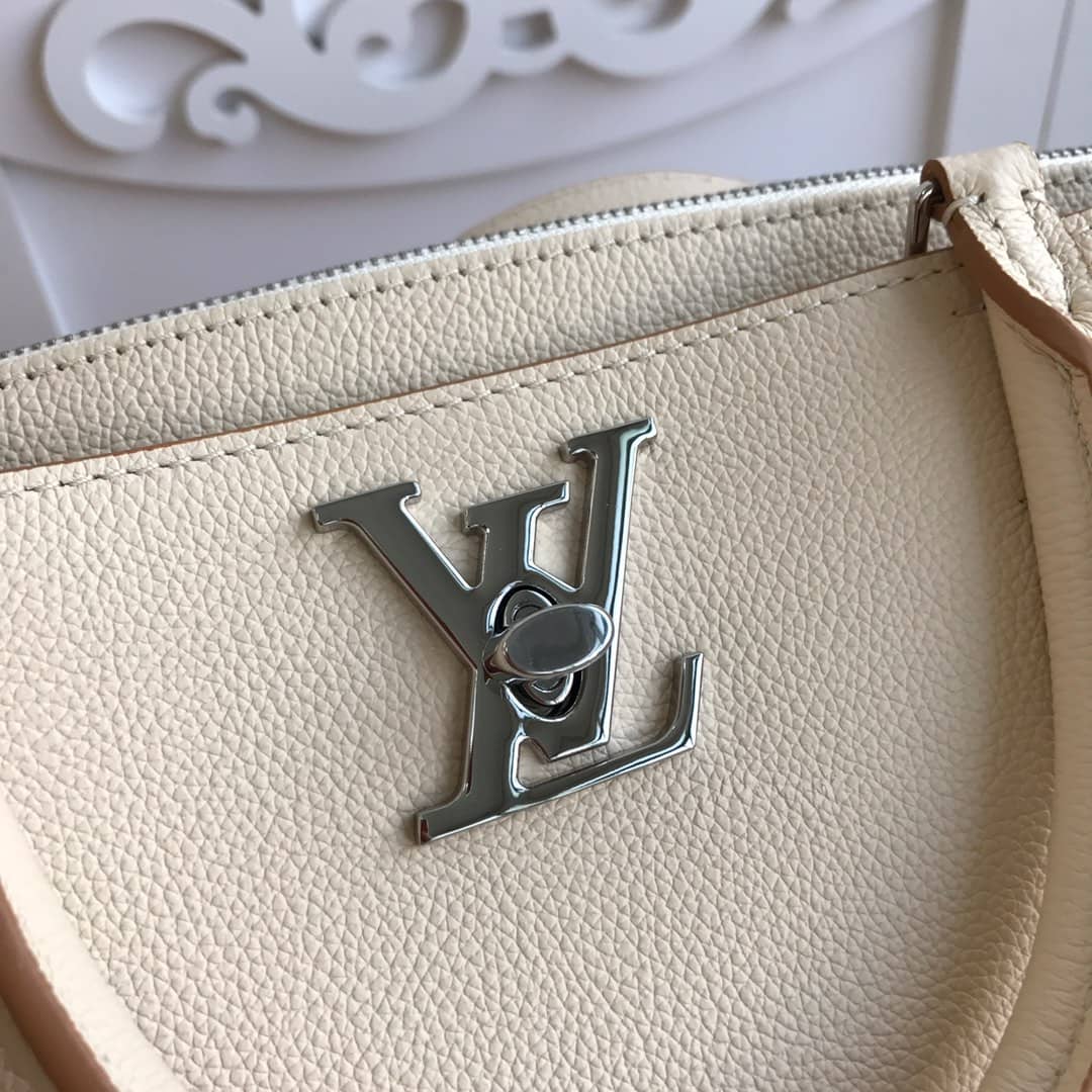 Louis Vuitton Lockmeto Leather Tote Replica White M54569