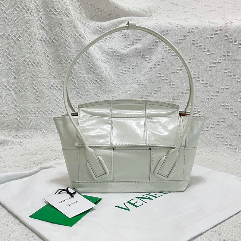 Bottega Veneta Dupe Bag 2108SF0087