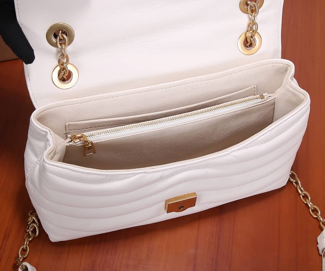 Louis Vuitton New Wave Chain Ivory Replica Bag M58549