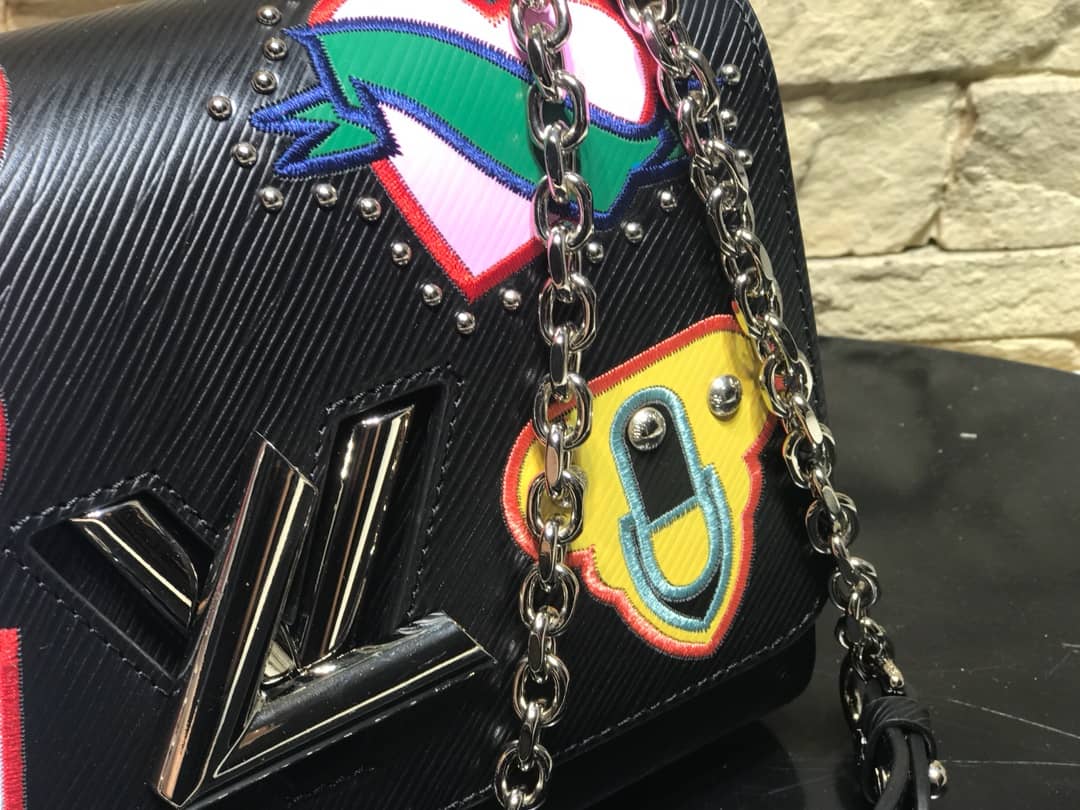 Louis Vuitton Twist MM Bag Black M50296 Replica