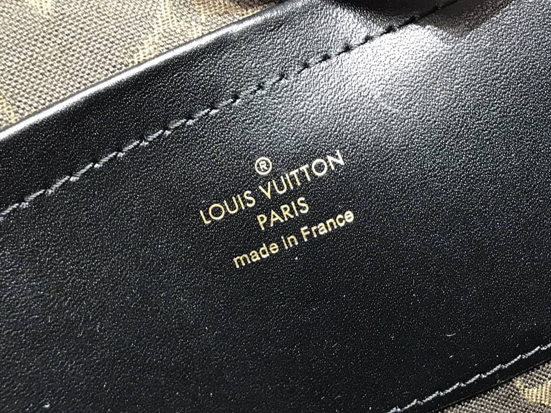 Louis Vuitton Utility Black Replica Crossbody Bag M80450