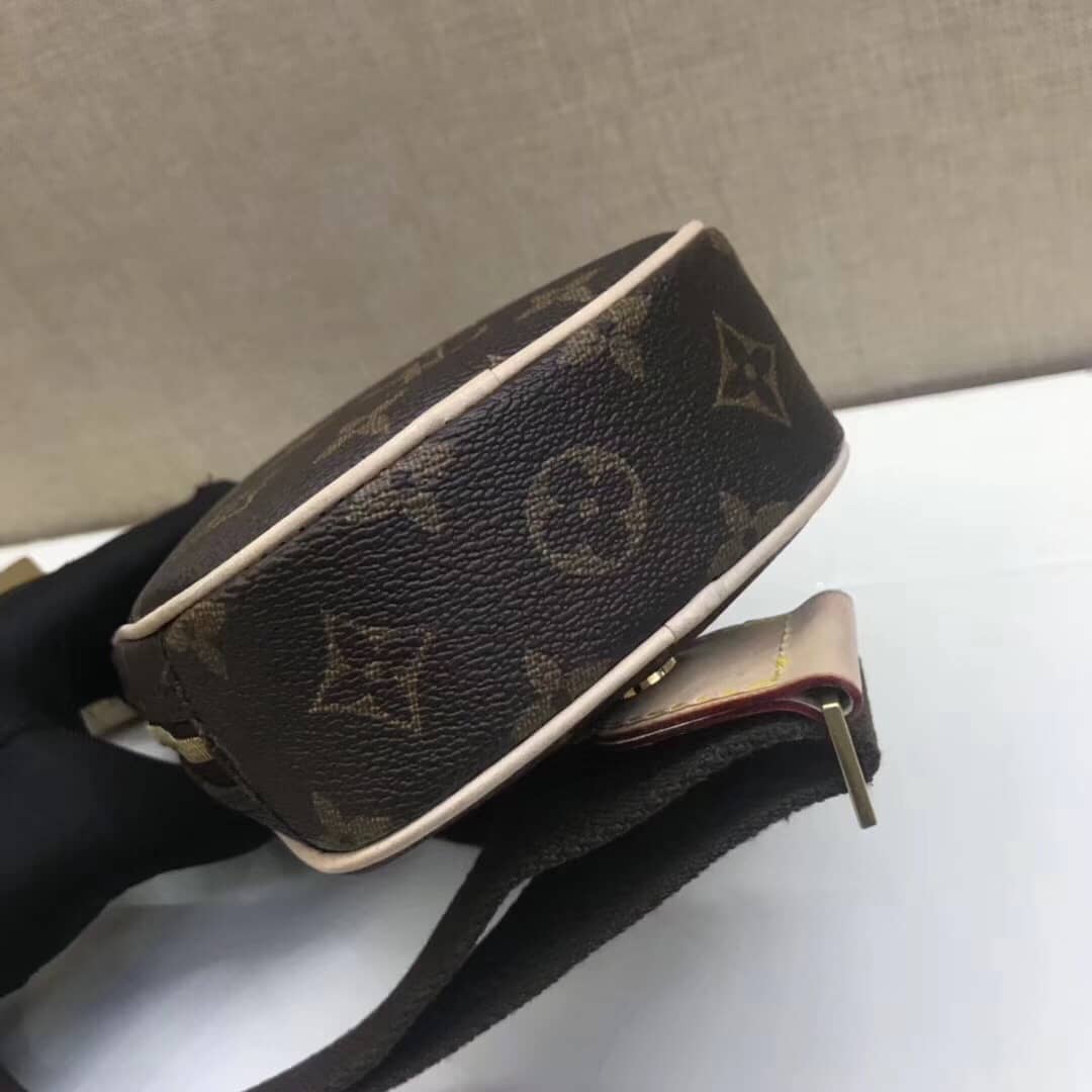 Louis Vuitton Pochette Dupe Monogram  Gange  M51870