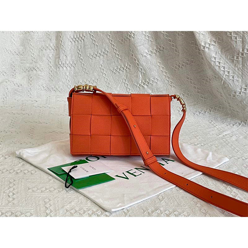 Bottega Veneta Bag Dupe 2108SF0177