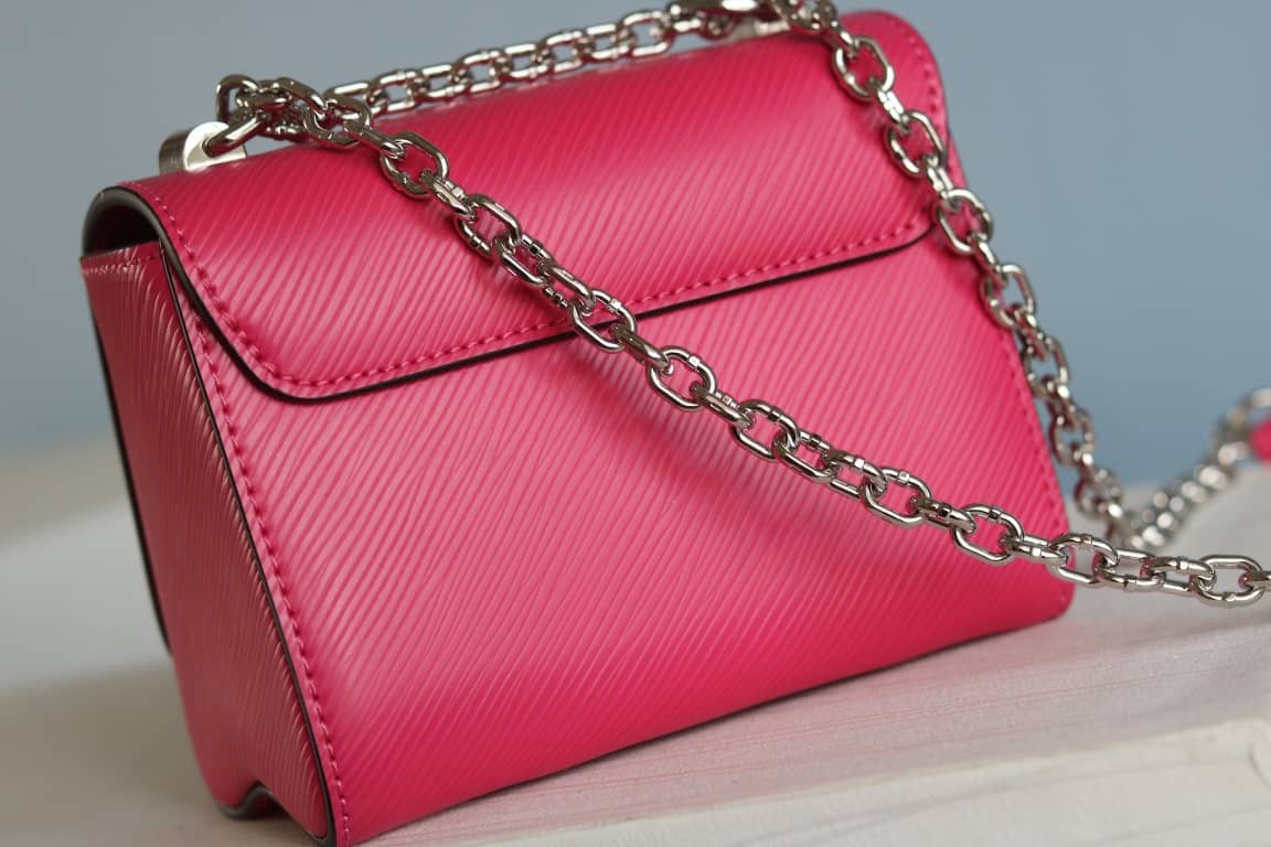 Louis Vuitton Replica Twist MM Epi Leather Bag Red