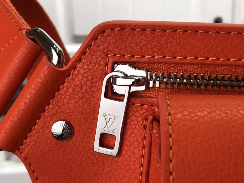 Louis Vuitton Aerogram Slingbag M57081 Replica Shoulder Bag