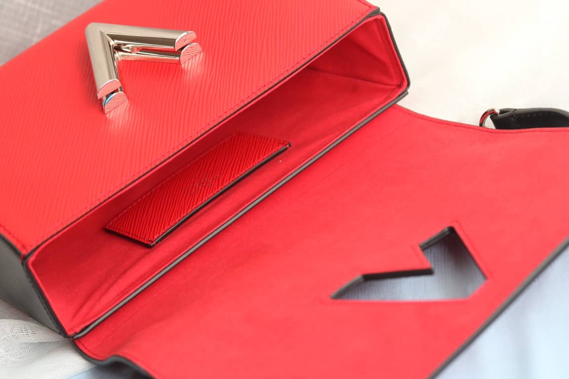 Louis Vuitton Twist Epi Handbag Replica