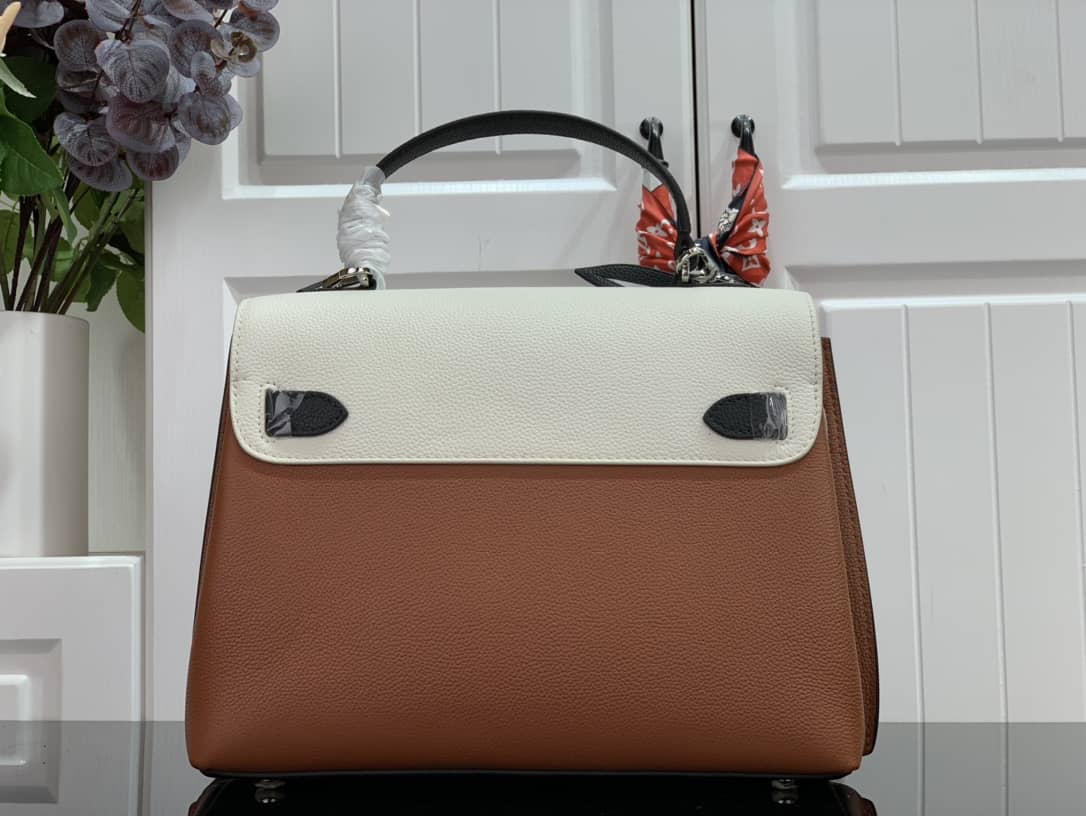 Louis Vuitton Lock Me Ever 2Way Bag Replica M52787